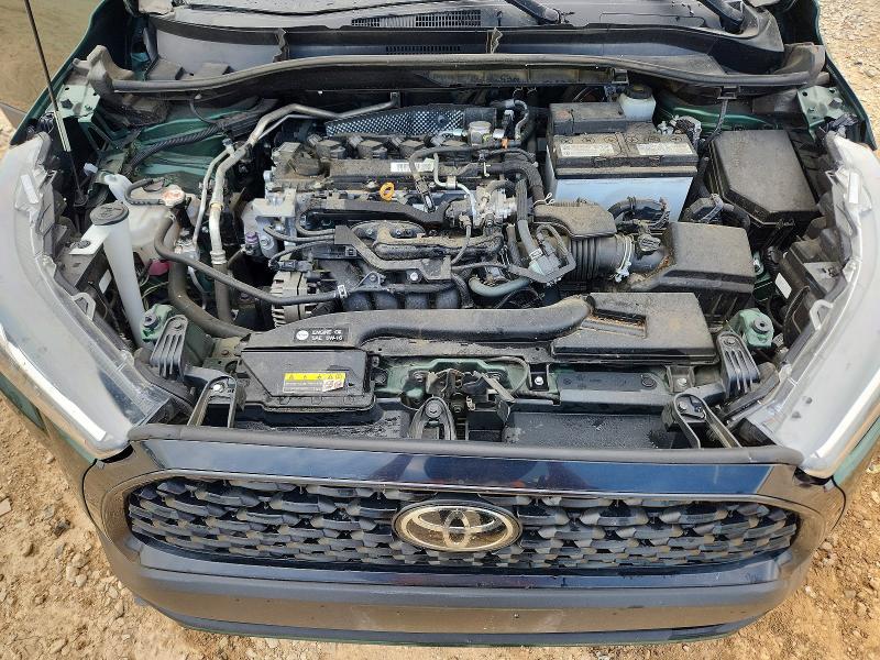 53812136 :رقم المزاد ، 7MUCAAAG7NV031042 vin ، 2022 Toyota Corolla Cross مزاد بيع