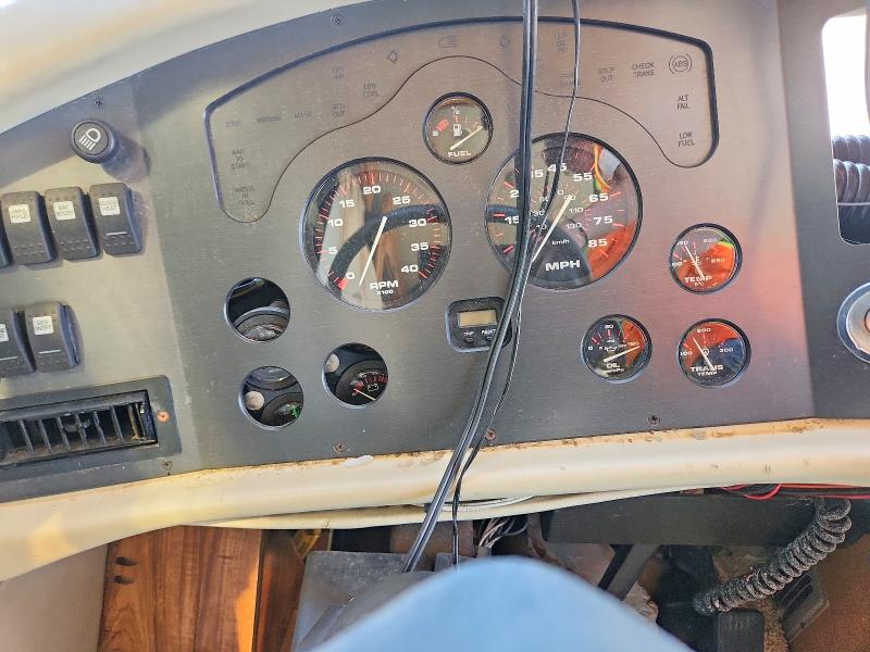 Продаж на аукціоні авто 2001 Roadmaster Recreational Vehicle (rv), vin: 1RF12061611014844, номер лоту: 51990066