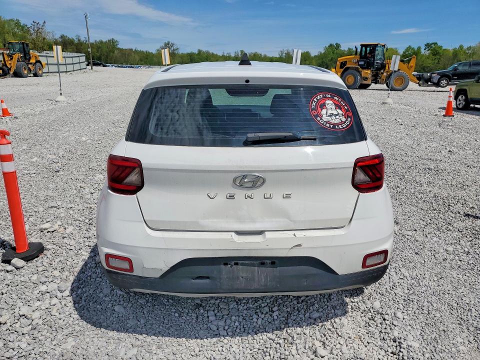 Продажа на аукционе авто 2022 Hyundai Venue, vin: KMHRB8A36NU192643, номер лота: 53757986