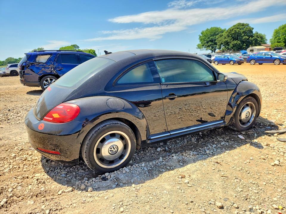 53627646 :رقم المزاد ، 3VWJP7AT2CM629646 vin ، 2012 Volkswagen Beetle مزاد بيع