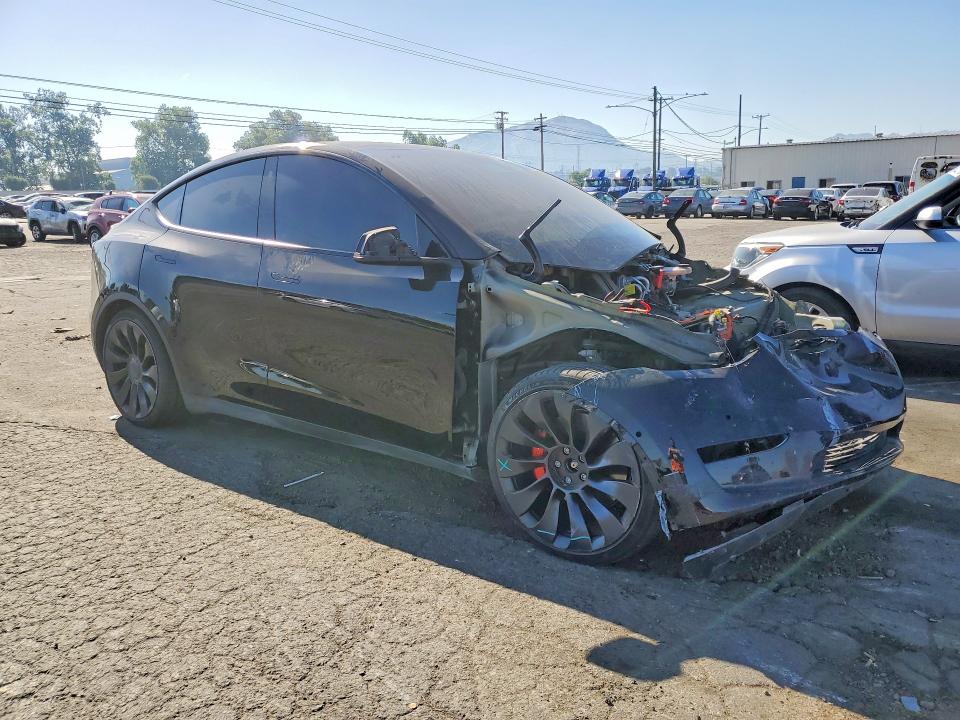 54465456 :رقم المزاد ، 7SAYGDEF7NF407781 vin ، 2022 Tesla Model Y مزاد بيع