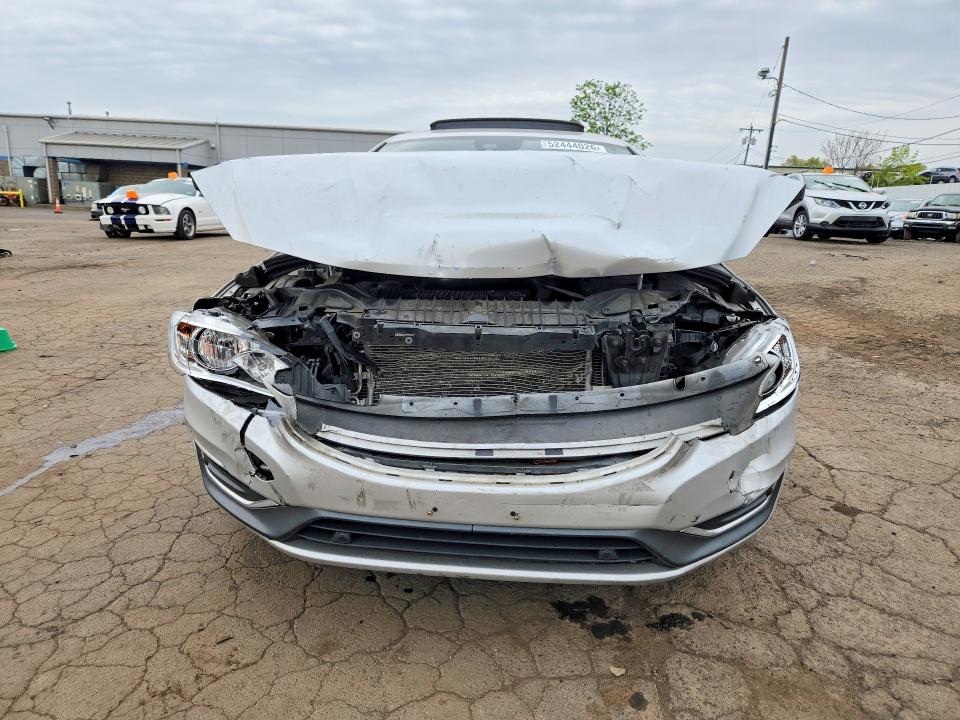 Продаж на аукціоні авто 2015 Volvo S60, vin: YV1612TK5F2362591, номер лоту: 52444026