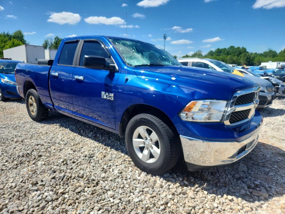52463136 :رقم المزاد ، 1C6RR6GG2FS623014 vin ، 2015 Ram 1500 مزاد بيع
