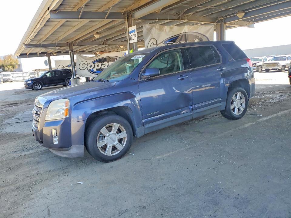 53243536 :رقم المزاد ، 2GKALMEKXD6337693 vin ، 2013 Gmc Terrain مزاد بيع