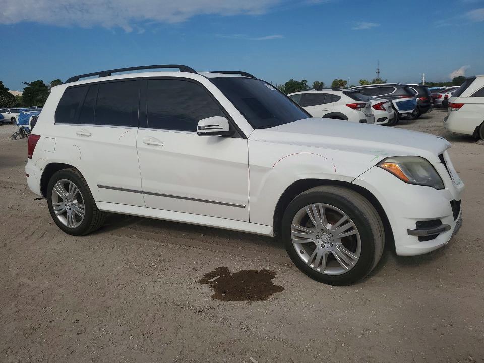 Продаж на аукціоні авто 2013 Mercedes-benz Glk, vin: WDCGG5HB2DG126820, номер лоту: 51779316