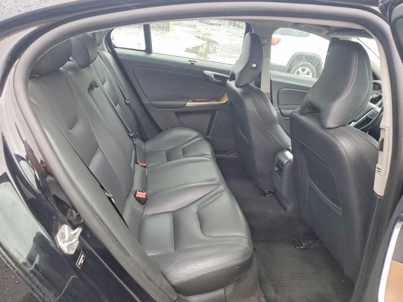 2017 Volvo S60 მანქანა იყიდება აუქციონზე, vin: LYV402TM6HB128639, აუქციონის ნომერი: 52393796