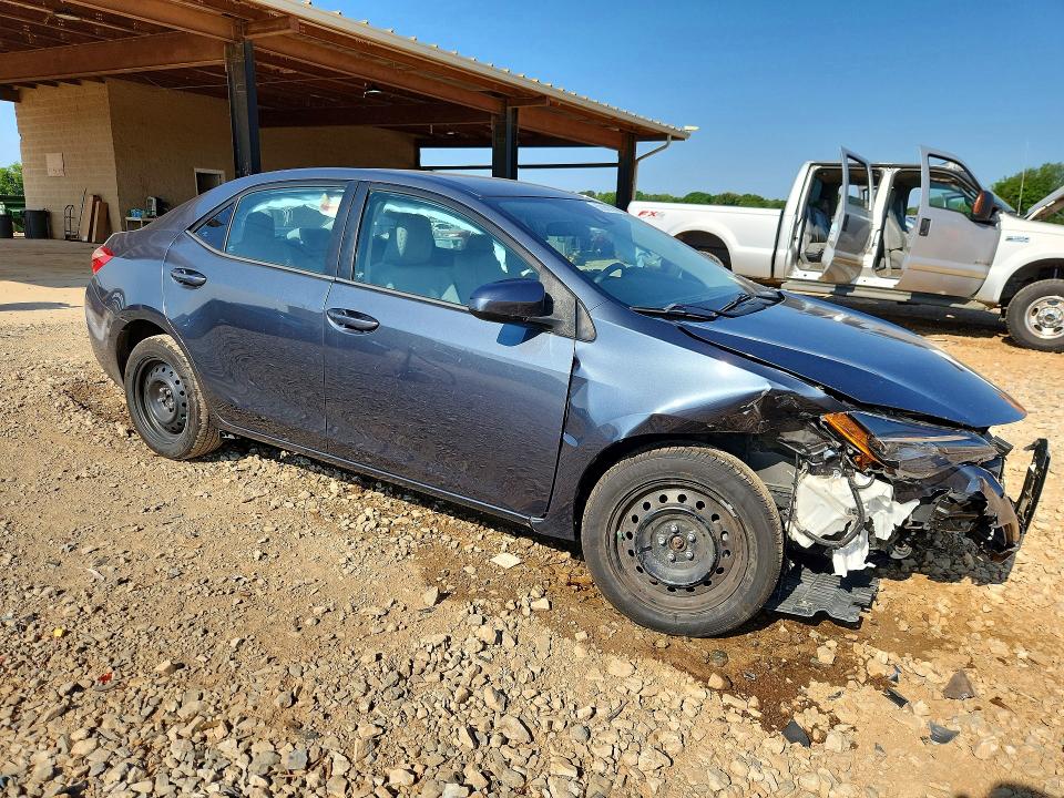 52890826 :رقم المزاد ، 2T1BURHE4HC774366 vin ، 2017 Toyota Corolla مزاد بيع