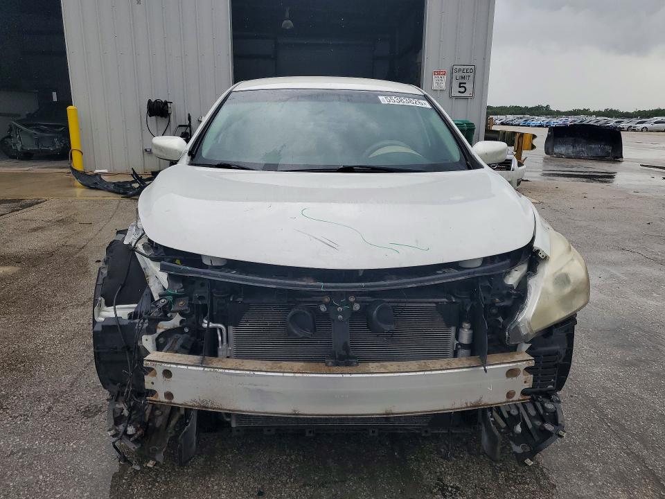 55383826 :رقم المزاد ، 1N4AL3AP9FC202714 vin ، 2015 Nissan Altima مزاد بيع