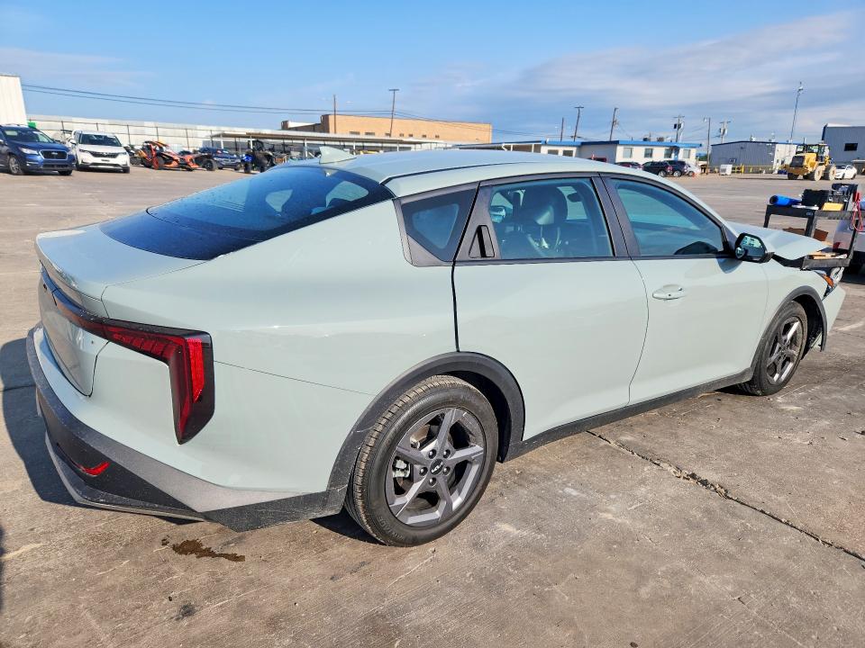 Продаж на аукціоні авто 2025 Kia K4, vin: 3KPFT4DEXSE071554, номер лоту: 53074896