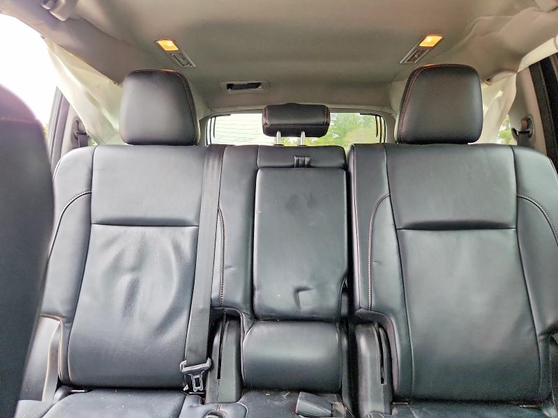 Продажа на аукционе авто 2017 Toyota Highlander, vin: 5TDJZRFH3HS381945, номер лота: 52987296