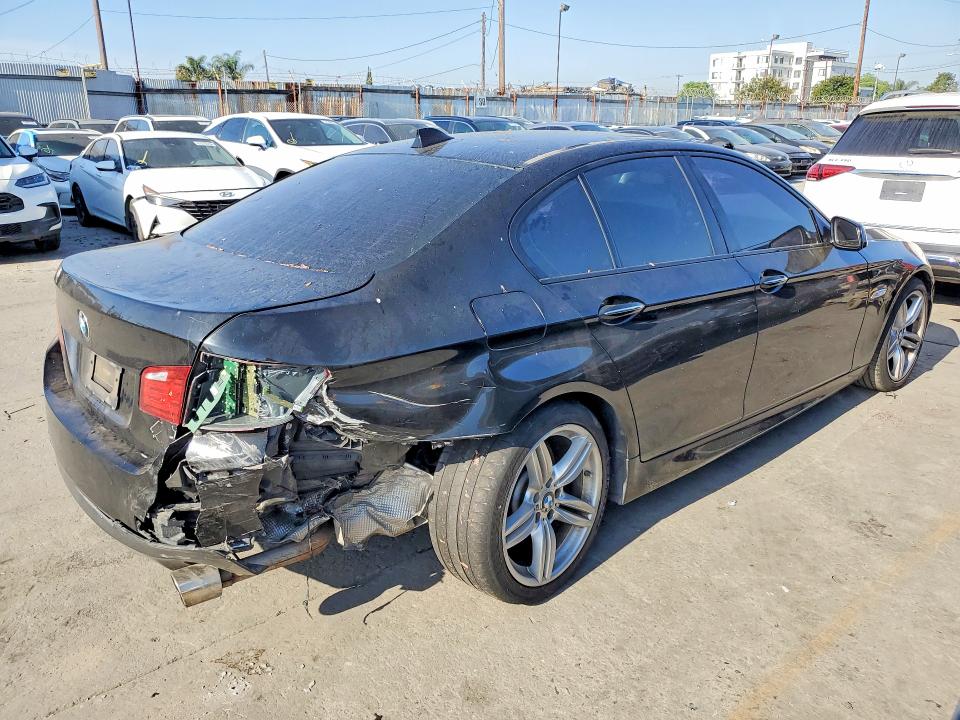 54279546 :رقم المزاد ، WBAFR7C50DC818541 vin ، 2013 Bmw 535 مزاد بيع