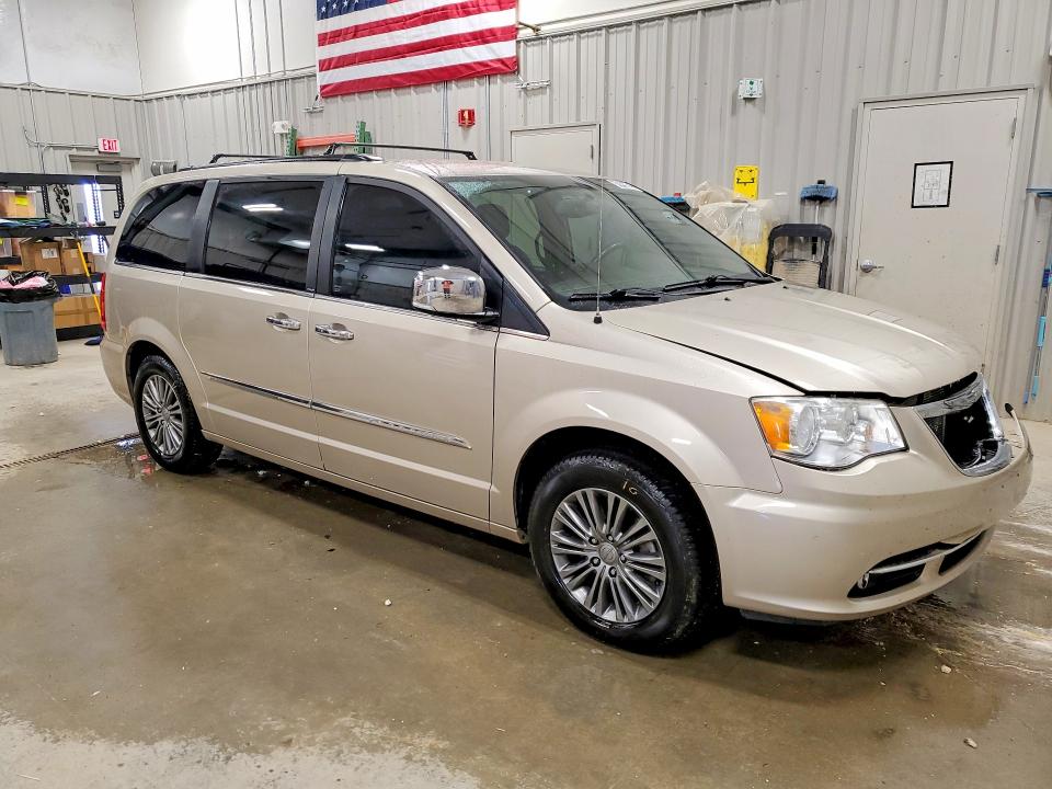 52347746 :رقم المزاد ، 2C4RC1CG4ER233969 vin ، 2014 Chrysler Town & Country مزاد بيع