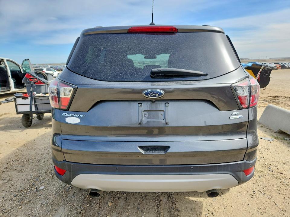 53051046 :رقم المزاد ، 1FMCU9G93HUA41765 vin ، 2017 Ford Escape مزاد بيع