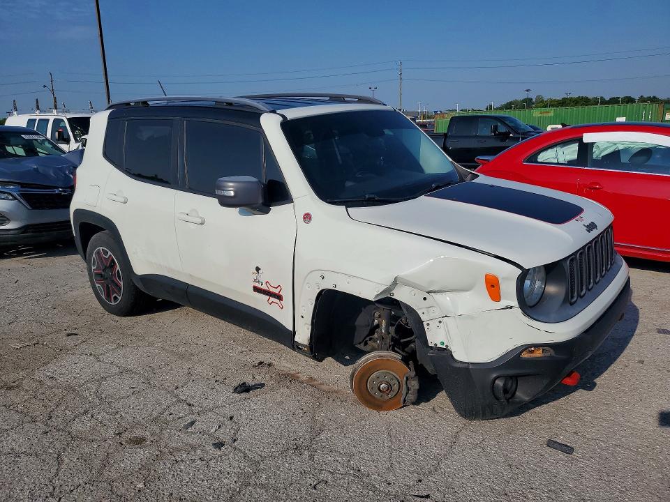 53598256 :رقم المزاد ، ZACCJBCT8FPB21695 vin ، 2015 Jeep Renegade مزاد بيع