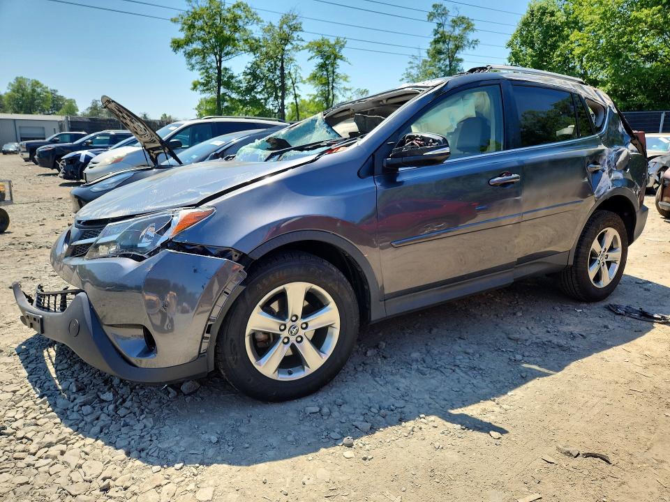 54190426 :رقم المزاد ، JTMRFREV6FD170105 vin ، 2015 Toyota Rav4 مزاد بيع
