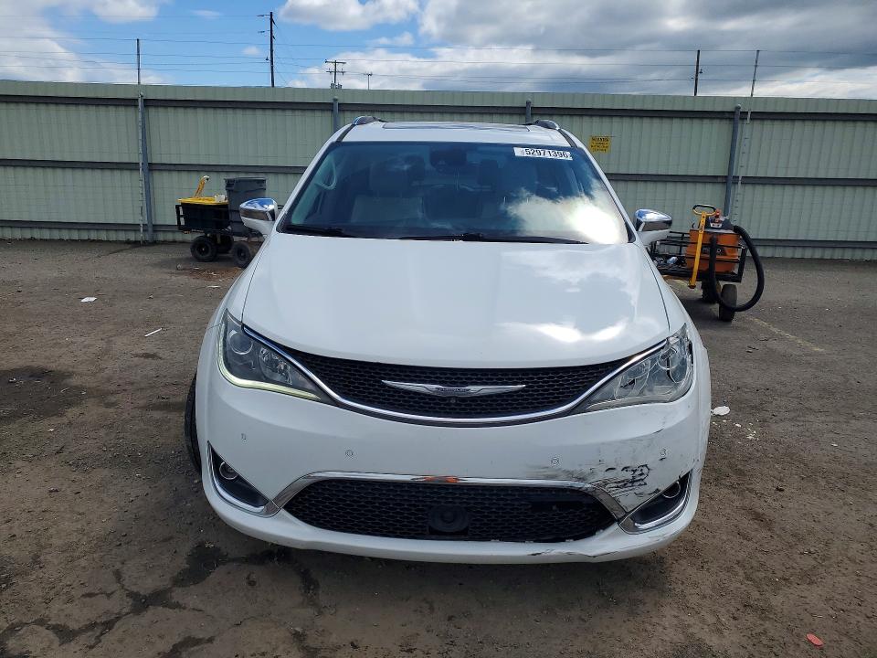 52971396 :رقم المزاد ، 2C4RC1GG4HR545384 vin ، 2017 Chrysler Pacifica مزاد بيع