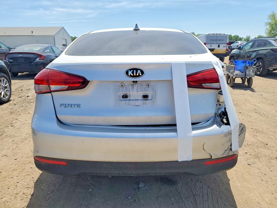 Продажа на аукционе авто 2018 Kia Forte, vin: 3KPFK4A7XJE268361, номер лота: 54609166