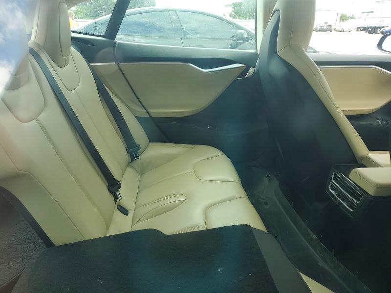 Продажа на аукционе авто 2015 Tesla Model S, vin: 5YJSA1S22FF096783, номер лота: 53604806