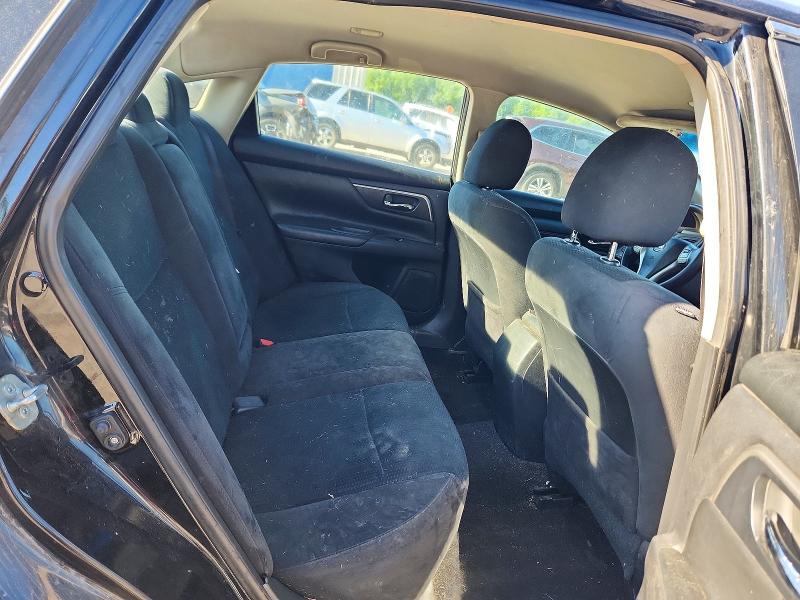 2015 Nissan Altima მანქანა იყიდება აუქციონზე, vin: 1N4AL3AP6FC261493, აუქციონის ნომერი: 54691706