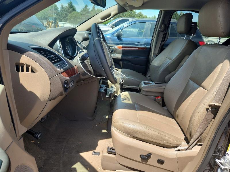 55444846 :رقم المزاد ، 2C4RC1BG9GR237987 vin ، 2016 Chrysler Town & Country مزاد بيع