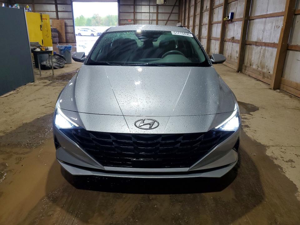 2021 Hyundai Elantra მანქანა იყიდება აუქციონზე, vin: 5NPLS4AG3MH024313, აუქციონის ნომერი: 51713456