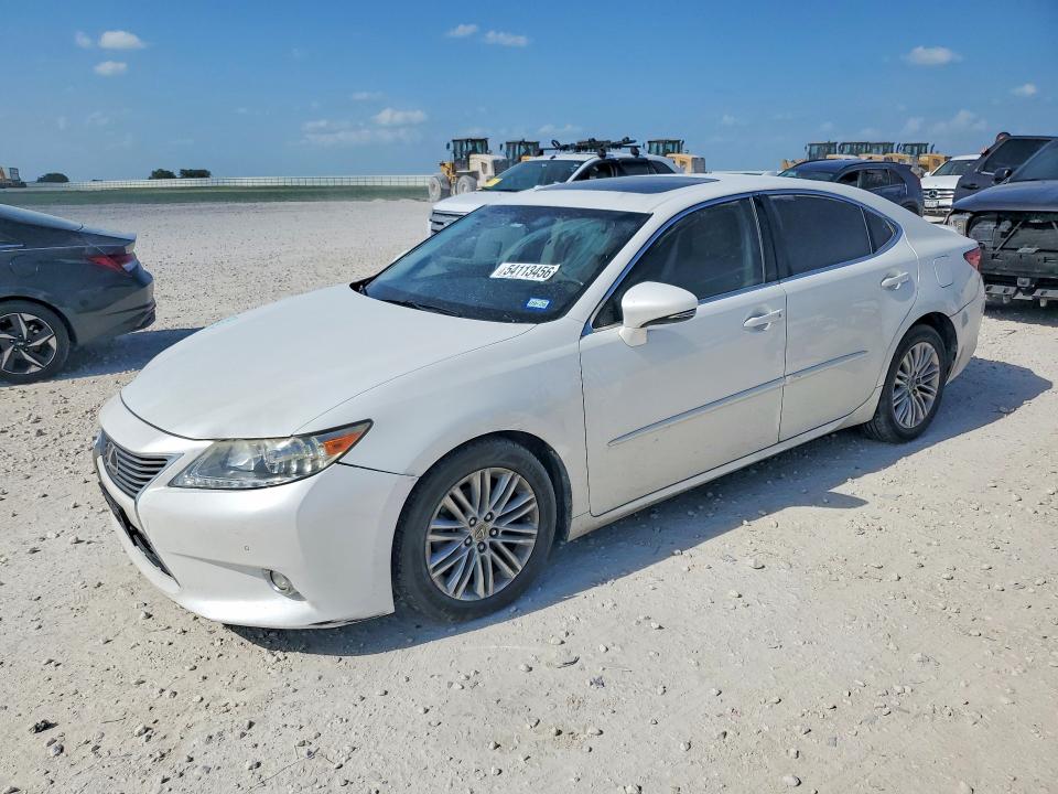 54113456 :رقم المزاد ، JTHBK1GG4F2173592 vin ، 2015 Lexus Es مزاد بيع