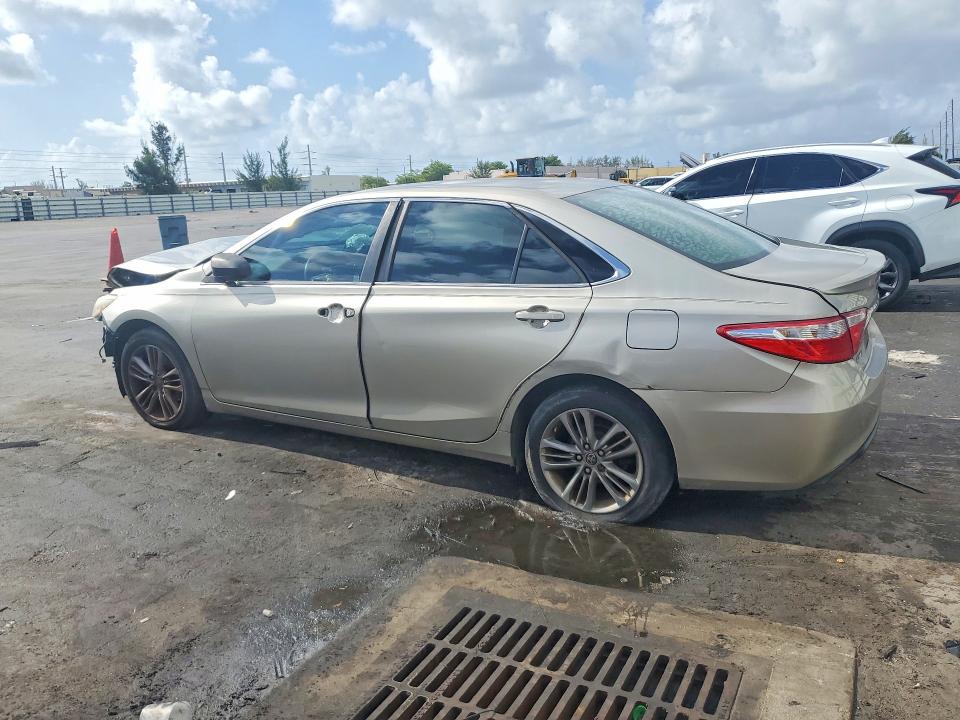 54703486 :رقم المزاد ، 4T1BF1FK3GU554167 vin ، 2016 Toyota Camry مزاد بيع