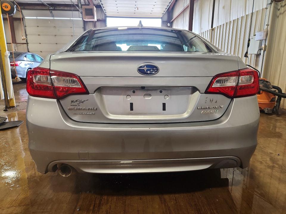 55132656 :رقم المزاد ، 4S3BNAH61H3007204 vin ، 2017 Subaru Legacy مزاد بيع