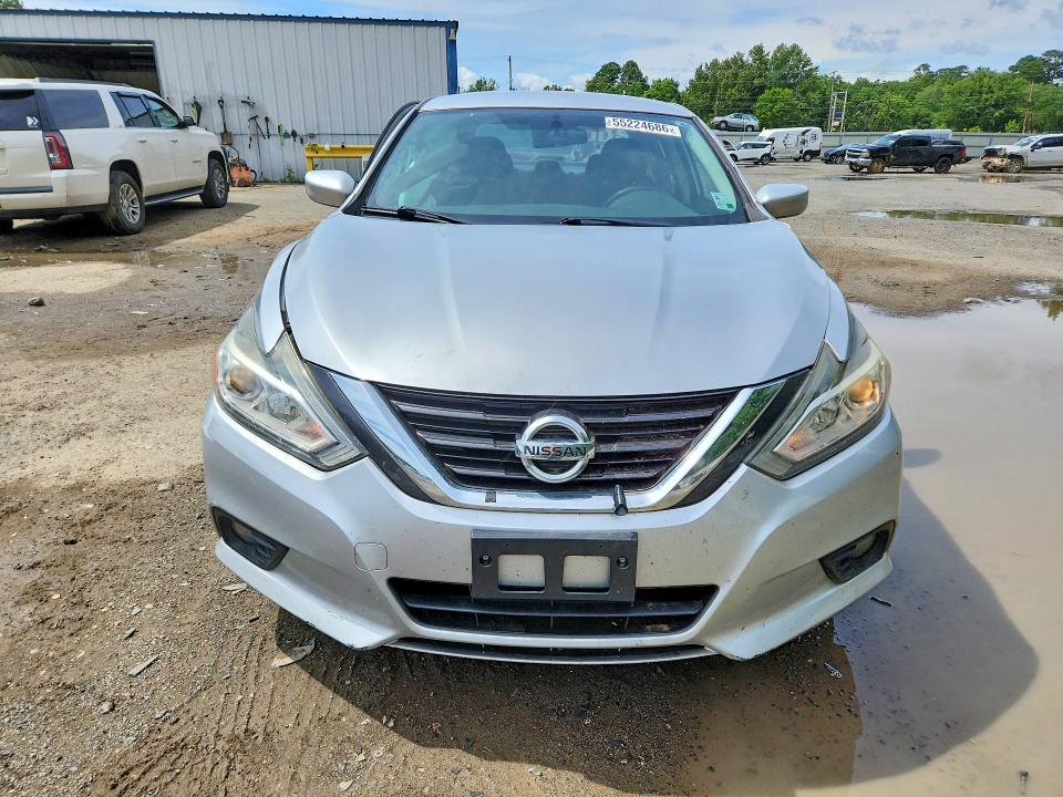 Продаж на аукціоні авто 2017 Nissan Altima, vin: 1N4AL3AP0HC118610, номер лоту: 55224686