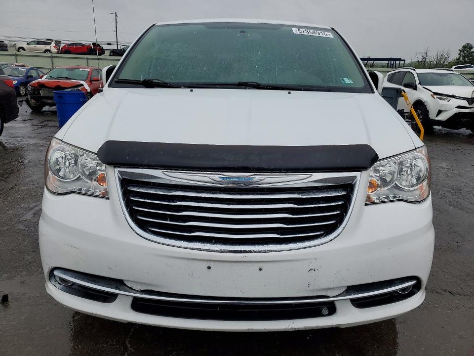 2015 Chrysler Town & Country მანქანა იყიდება აუქციონზე, vin: 2C4RC1BG9FR646084, აუქციონის ნომერი: 52368916