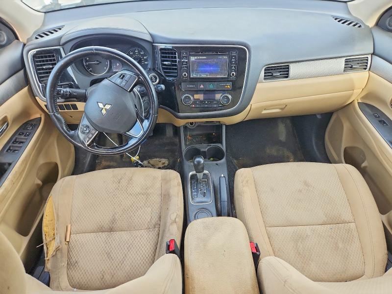 2016 Mitsubishi Outlander მანქანა იყიდება აუქციონზე, vin: JA4AD3A32GZ061840, აუქციონის ნომერი: 55711026