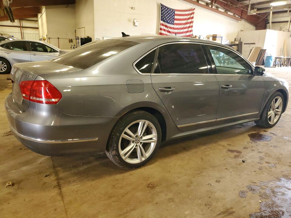 Продажа на аукционе авто 2013 Volkswagen Passat, vin: 1VWCN7A30DC132287, номер лота: 53357026