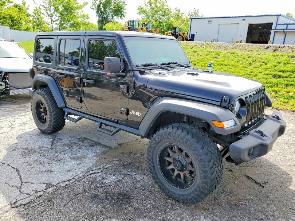 53590886 :رقم المزاد ، 1C4HJXDG1KW505268 vin ، 2019 Jeep Wrangler Unlimited مزاد بيع
