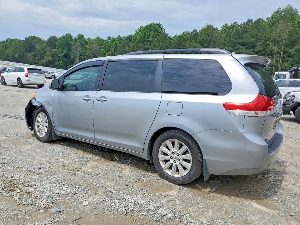53634826 :رقم المزاد ، 5TDYK3DC3CS189103 vin ، 2012 Toyota Sienna مزاد بيع