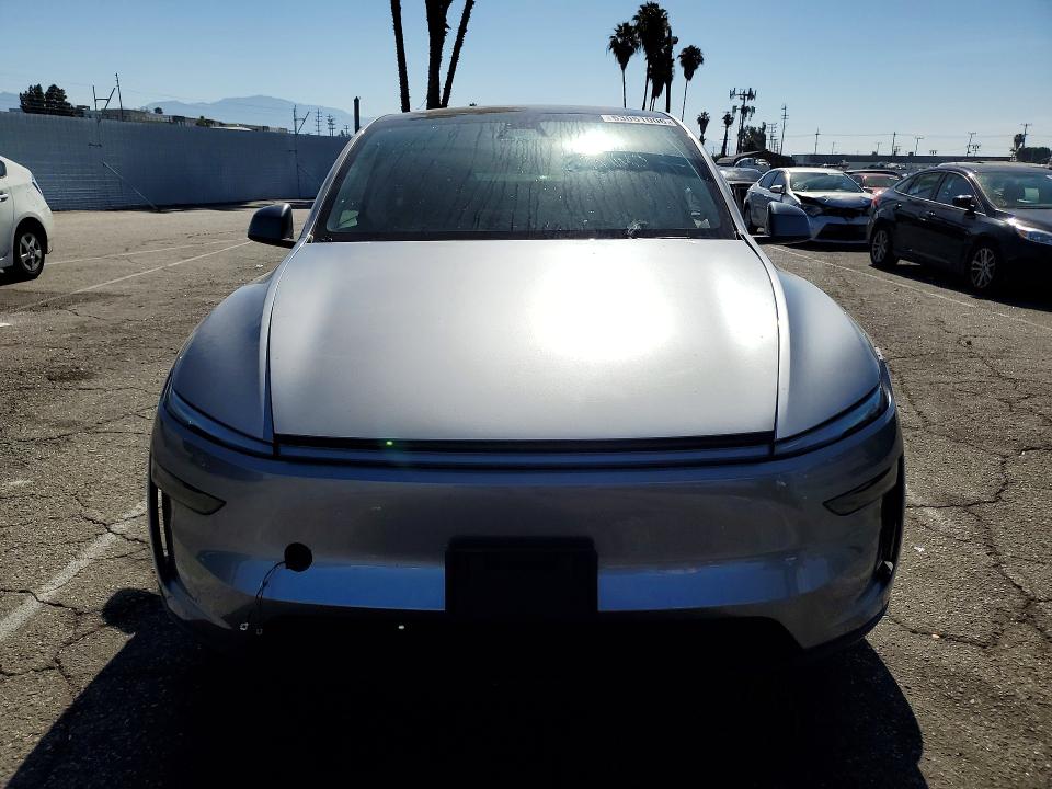 Продажа на аукционе авто 2026 Tesla Model Y, vin: 7SAYGDED7TF416136, номер лота: 53051006