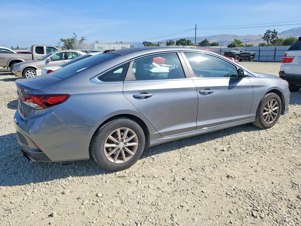 2018 Hyundai Sonata მანქანა იყიდება აუქციონზე, vin: 5NPE24AF1JH633024, აუქციონის ნომერი: 53156466