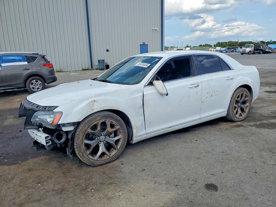 Продажа на аукционе авто 2014 Chrysler 300, vin: 2C3CCABG5EH119416, номер лота: 52434456