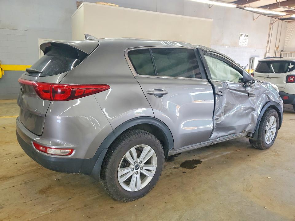 54017756 :رقم المزاد ، KNDPMCAC2J7448505 vin ، 2018 Kia Sportage مزاد بيع