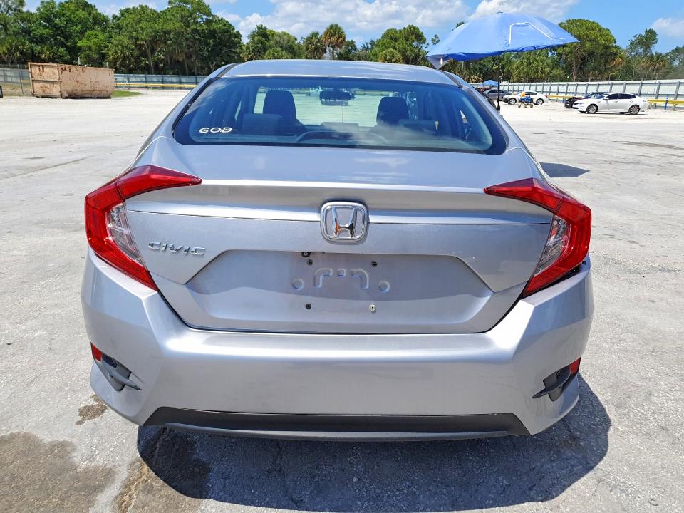 51993796 :رقم المزاد ، 19XFC2F58GE028419 vin ، 2016 Honda Civic مزاد بيع