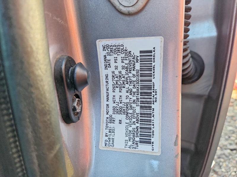 2001 Toyota Sequoia მანქანა იყიდება აუქციონზე, vin: 5TDBT48AX1S001692, აუქციონის ნომერი: 53763946