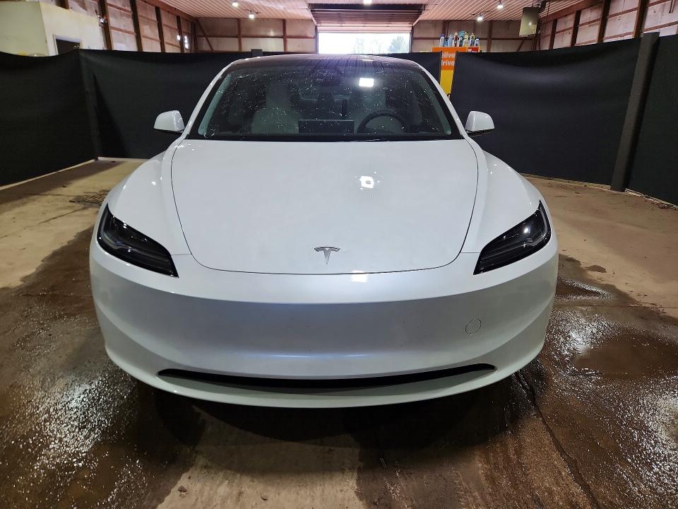 2025 Tesla Model 3 მანქანა იყიდება აუქციონზე, vin: 5YJ3E1EB3SF914892, აუქციონის ნომერი: 51669546