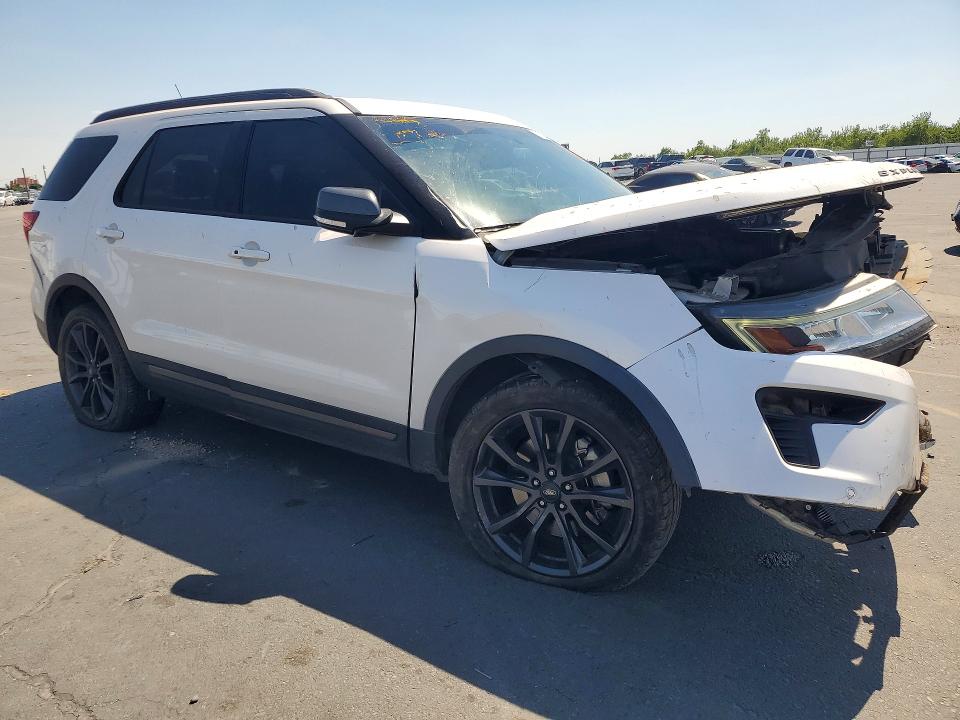 52739886 :رقم المزاد ، 1FM5K7D83JGC86889 vin ، 2018 Ford Explorer مزاد بيع