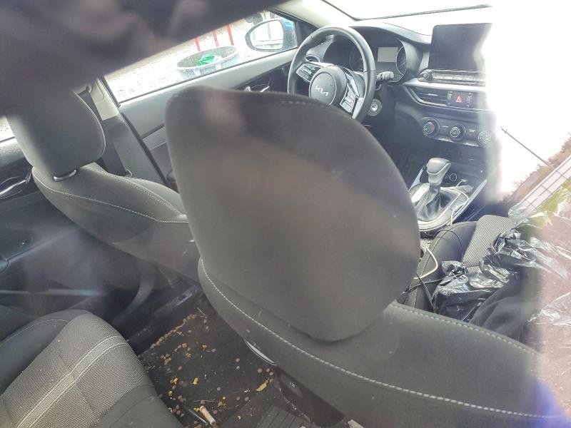 51102096 :رقم المزاد ، 3KPF34ADXNE535989 vin ، 2022 Kia Forte مزاد بيع