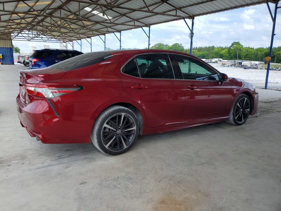 2018 Toyota Camry მანქანა იყიდება აუქციონზე, vin: 4T1B61HK9JU560656, აუქციონის ნომერი: 53043156