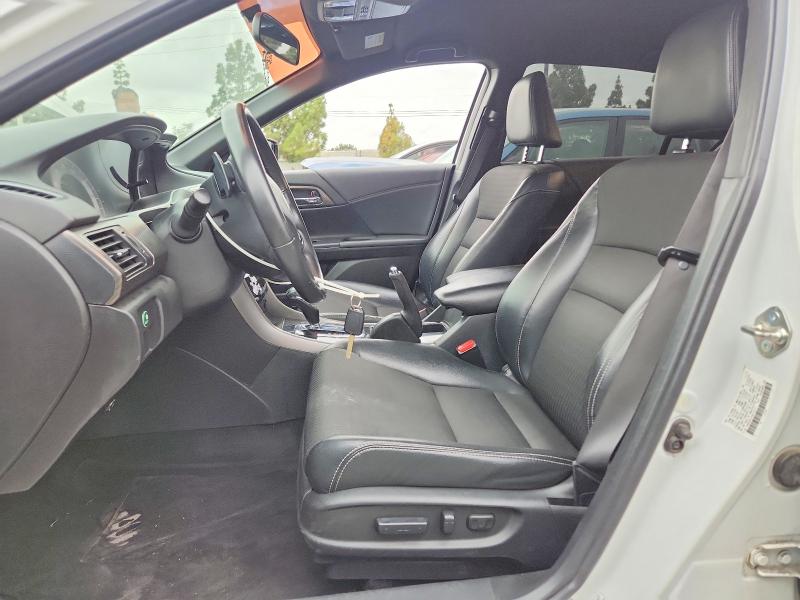 Aukcja sprzedaży 2017 Honda Accord, vin: 1HGCR2F57HA100573, numer aukcji: 53818206