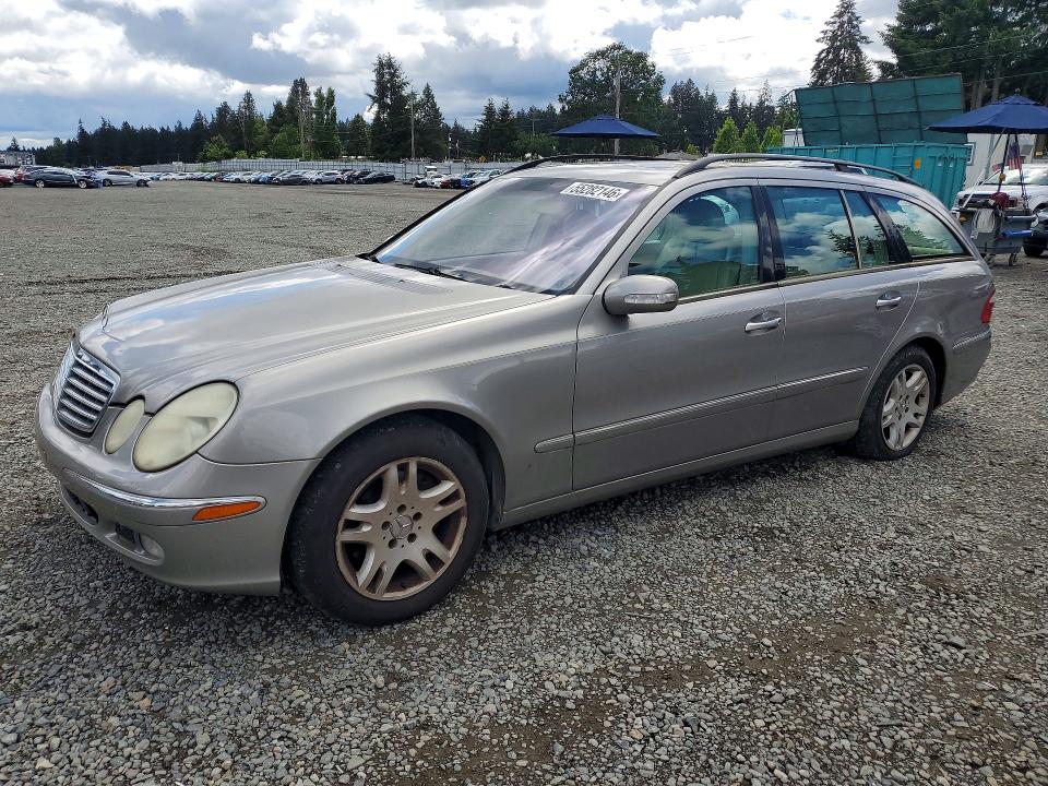 55282146 :رقم المزاد ، WDBUH82J75X170772 vin ، 2005 Mercedes-benz E مزاد بيع