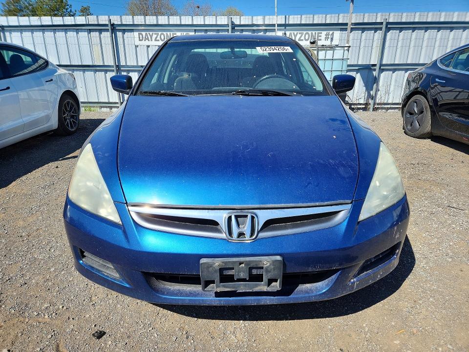 52394206 :رقم المزاد ، 1HGCM56787A800683 vin ، 2007 Honda Accord مزاد بيع