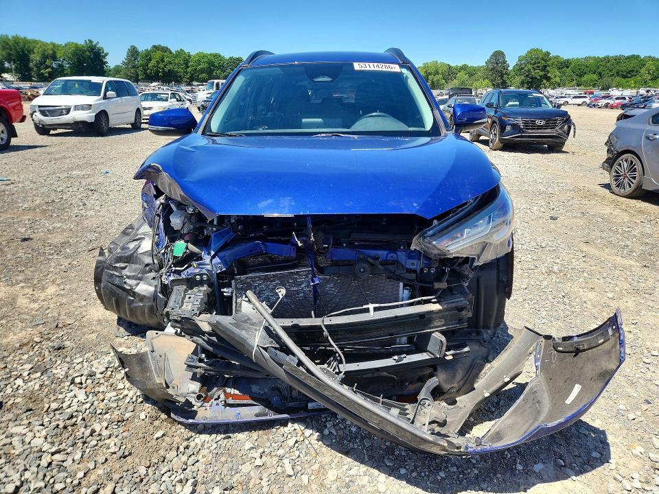 53114286 :رقم المزاد ، 7MUCAAAG7PV051505 vin ، 2023 Toyota Corolla Cross مزاد بيع