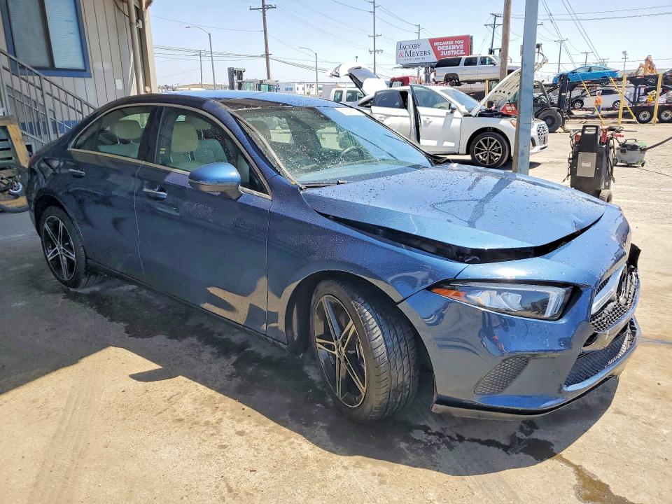 2021 Mercedes-benz A მანქანა იყიდება აუქციონზე, vin: W1K3G4EB8MJ295977, აუქციონის ნომერი: 52209706