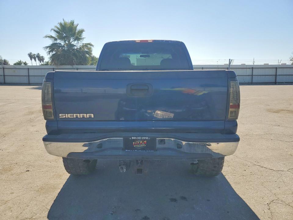 Продажа на аукционе авто 2002 Gmc New Sierra, vin: 2GTEK19T721266092, номер лота: 51661636
